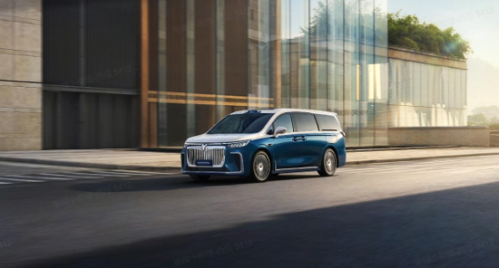 天生有「夢(mèng)」，萬(wàn)象從容！